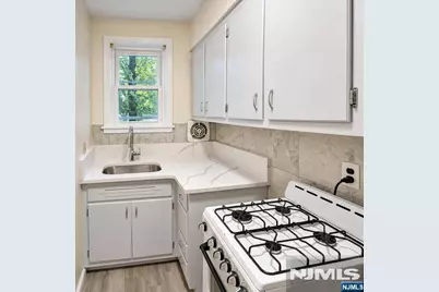 190 County Road 1 #1, Tenafly, NJ 07670 - Photo 3