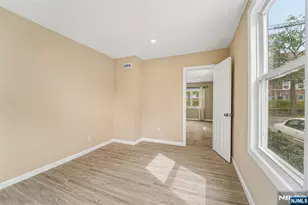 526 Faitoute Ave, Roselle Park, NJ 07204 - Photo 15