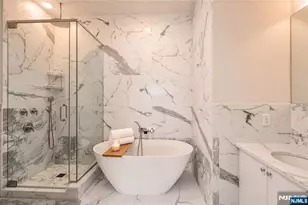 3 Somerset Ln 504, Edgewater, NJ 07020 - Photo 23