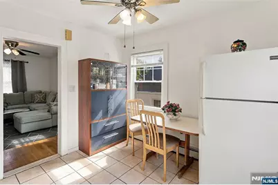 34 E Spring Valley Avenue, Maywood, NJ 07607 - Photo 25