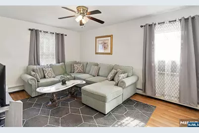 34 E Spring Valley Avenue, Maywood, NJ 07607 - Photo 21