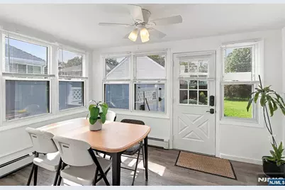 34 E Spring Valley Avenue, Maywood, NJ 07607 - Photo 15