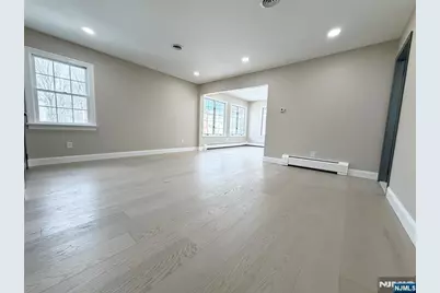850 Ridgewood Avenue, Oradell, NJ 07649 - Photo 35