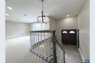 850 Ridgewood Avenue, Oradell, NJ 07649 - Photo 17