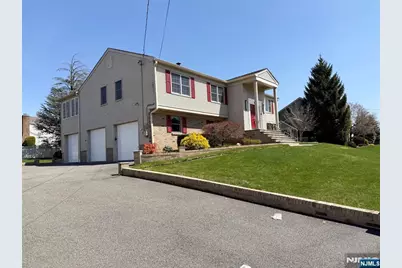 850 Ridgewood Avenue, Oradell, NJ 07649 - Photo 45