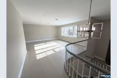 850 Ridgewood Avenue, Oradell, NJ 07649 - Photo 19