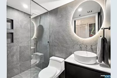 102 Park Avenue 4 #4, Hoboken, NJ 07030 - Photo 11