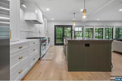 107 Highland Avenue, Ridgewood, NJ 07450 - Photo 5