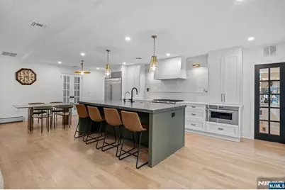 107 Highland Avenue, Ridgewood, NJ 07450 - Photo 3