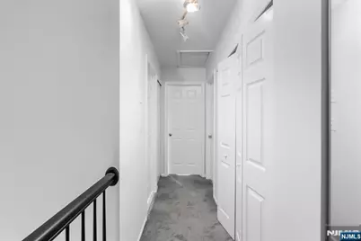 1066 Chedworth Circle, Mahwah, NJ 07430 - Photo 17