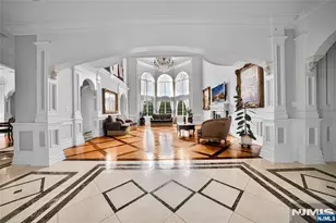 2 Euclid Rd, Fort Lee, NJ 07024 - Photo 7