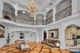 2 Euclid Rd, Fort Lee, NJ 07024 - Photo 9