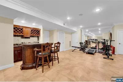 2 Euclid Road, Fort Lee, NJ 07024 - Photo 25