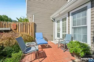 189 Grandview Ln, Mahwah, NJ 07430 - Photo 3