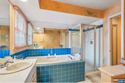 189 Grandview Lane, Mahwah, NJ 07430 - Photo 17