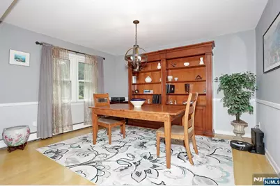 331 Forest Glen Avenue, Franklin Lakes, NJ 07417 - Photo 5