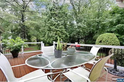 331 Forest Glen Avenue, Franklin Lakes, NJ 07417 - Photo 25