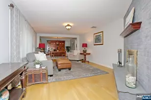331 Forest Glen Ave, Franklin Lakes, NJ 07417 - Photo 3
