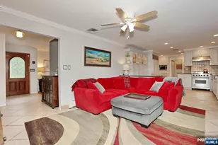 331 Forest Glen Ave, Franklin Lakes, NJ 07417 - Photo 11
