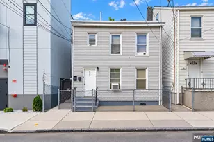 63 Pearl St, Paterson, NJ 07501 - Photo 3