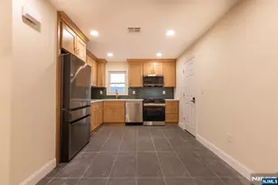 375 Broad Street 2, Carlstadt, NJ 07072 - Photo 7