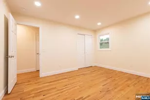 375 Broad Street 2, Carlstadt, NJ 07072 - Photo 17