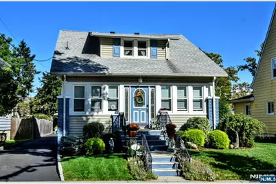85 Buena Vista Avenue, Hawthorne, NJ 07506 - Photo 3