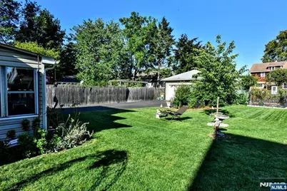 85 Buena Vista Avenue, Hawthorne, NJ 07506 - Photo 29