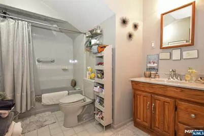 85 Buena Vista Avenue, Hawthorne, NJ 07506 - Photo 21