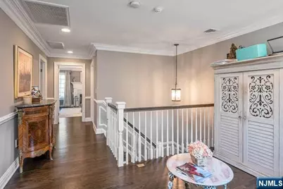 21 Sherbrooke, Saddle River, NJ 07458 - Photo 9