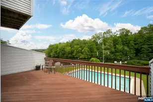 5 St Charles Ave, West Milford, NJ 07421 - Photo 11