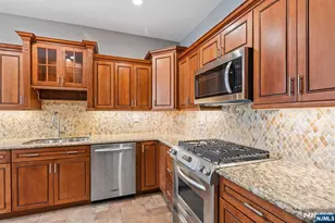 5 St Charles Ave, West Milford, NJ 07421 - Photo 7
