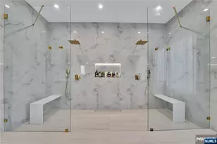 4 Crescent Ct, Fort Lee, NJ 07024 - Photo 21