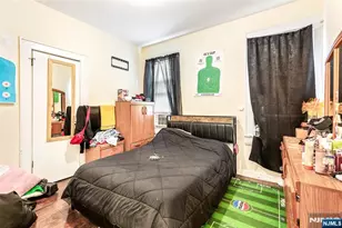 270 Goldsmith Ave, Newark, NJ 07112 - Photo 17