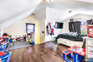 270 Goldsmith Ave, Newark, NJ 07112 - Photo 23