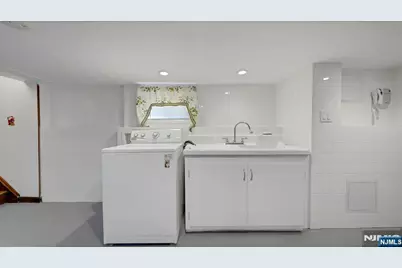 230 Lincoln Place, Garfield, NJ 07026 - Photo 35