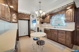 230 Lincoln Pl, Garfield, NJ 07026 - Photo 17
