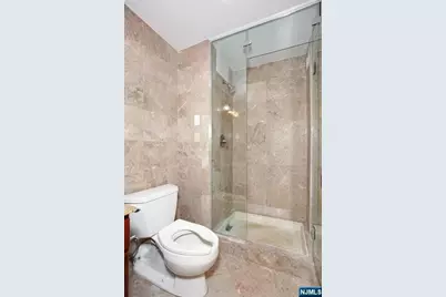 770 Anderson Avenue 18K #18K, Cliffside Park, NJ 07010 - Photo 25