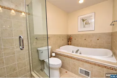 125 Lakeview Drive 125 #125, Old Tappan, NJ 07675 - Photo 19