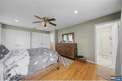 631 Oak Avenue, Saddle Brook Township, NJ 07663 - Photo 25