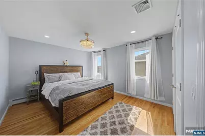 631 Oak Avenue, Saddle Brook Township, NJ 07663 - Photo 33