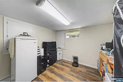 631 Oak Avenue, Saddle Brook Township, NJ 07663 - Photo 41