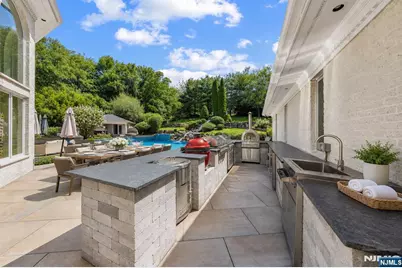 14 E Hill Court, Cresskill, NJ 07626 - Photo 5
