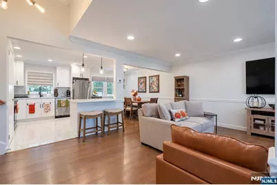 35 Bender Drive, Clifton, NJ 07013 - Photo 11