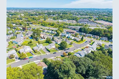 35 Bender Drive, Clifton, NJ 07013 - Photo 39