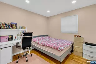 33 Oak Ave, Pequannock Township, NJ 07440 - Photo 15