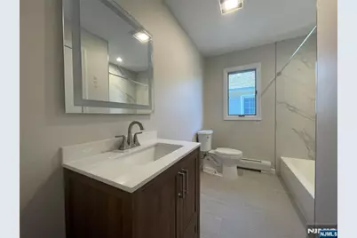 87 Prospect Terrace 2 #2, East Rutherford, NJ 07073 - Photo 7