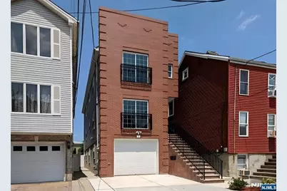 16 Reynolds Avenue 2 #2, East Newark, NJ 07029 - Photo 1