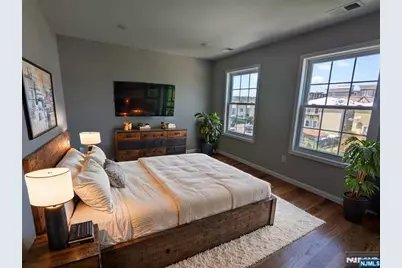 16 Reynolds Avenue 2 #2, East Newark, NJ 07029 - Photo 5