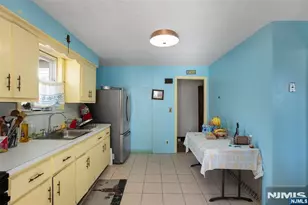 65 Jackson Ave, Hackensack, NJ 07601 - Photo 9